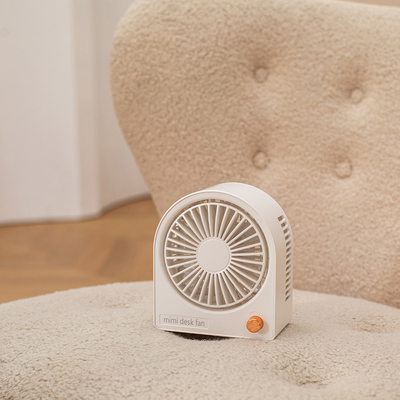 Small Air Circulator Rechargeable Table Fan 4000mAh Room USB Air Cooler Stand Fan